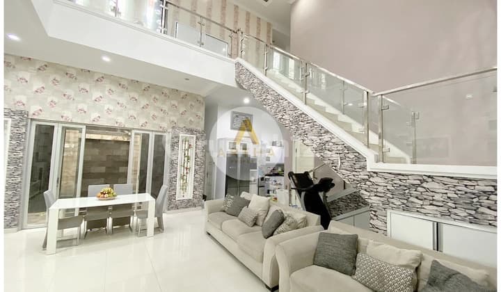 Rumah Lux Bagus Semi Furnished di Nata Endah Kopo Bandung