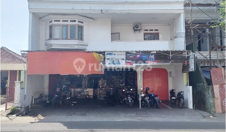 Rumah dan Tempat Usaha di Sumedang Jual Cepat BU