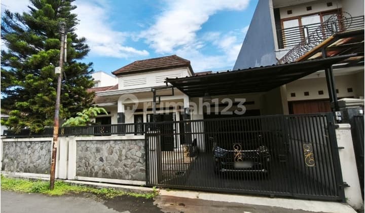 Rumah Minimalis Siap Huni di Batu Indah Batununggal Bandung