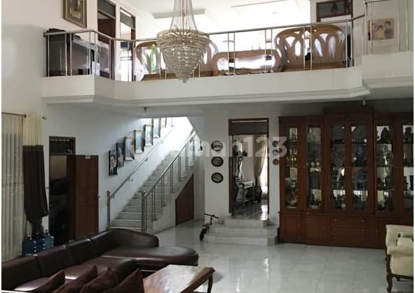 Rumah Luas dan Siap Huni di Cijagra Buahbatu Bandung