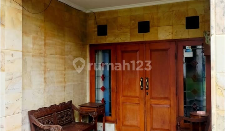Rumah Luas Lokasi Strategis Mainroad Caringin Bandung