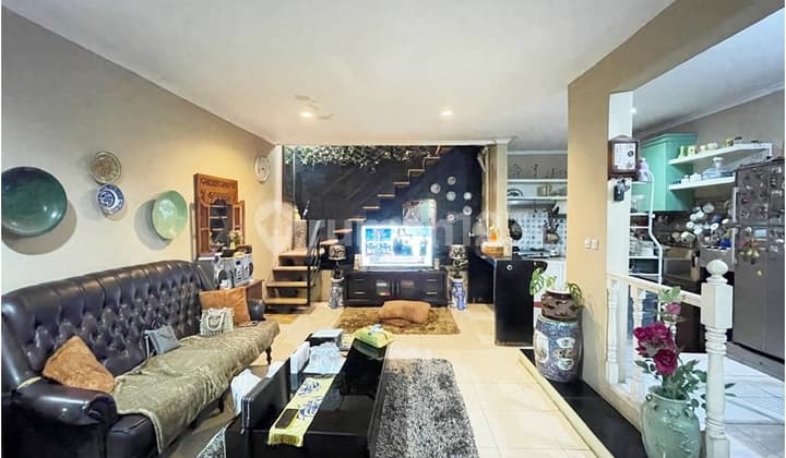 Rumah Bagus di Kota Baru Parahyangan Bandung Barat Jual Cepat BU