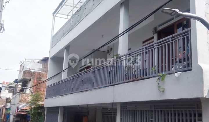 Rumah Kost 3 Lantai di Cicaheum Dekat Kampus Widyatama Bandung