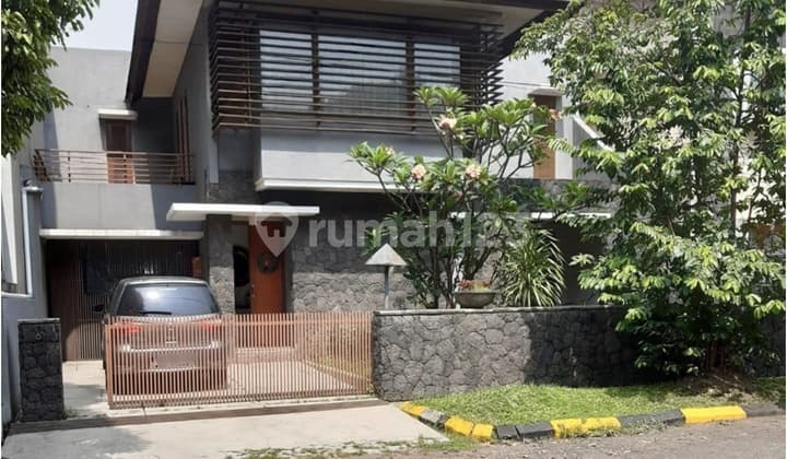 Rumah Mewah Siap Huni Dalam Cluster di Batununggal Bandung