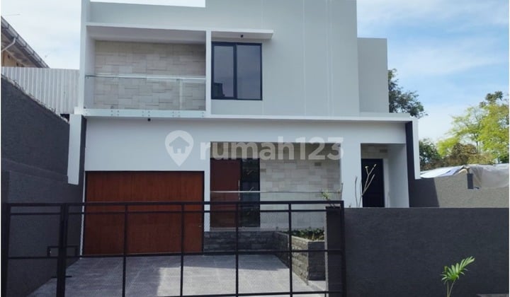 Rumah Baru Modern Semi Furnished Setiabudi Regency Bandung