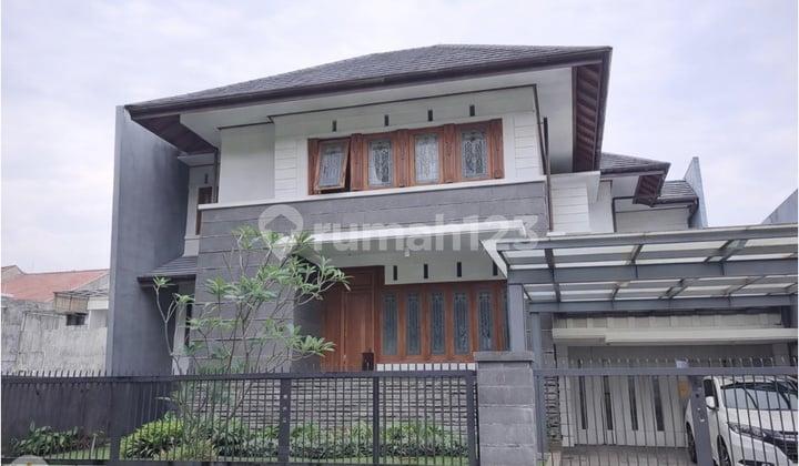 Rumah Mewah Bagus Siap Huni di Batununggal Dekat Tol Buahbatu