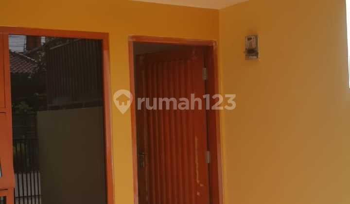 Dijual Rumah 2 Lantai Nyaman Siap Huni Minimalis Lokasi di Arcamanik Bandung