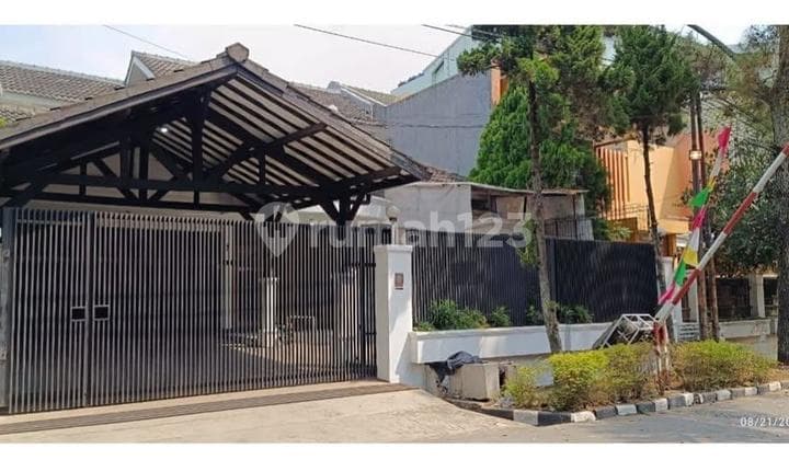 Dijual Rumah 2 Lantai Nyaman Siap Huni Lokasi di Terusan Babakan Jeruk Dekat Universitas Maranatha Bandung