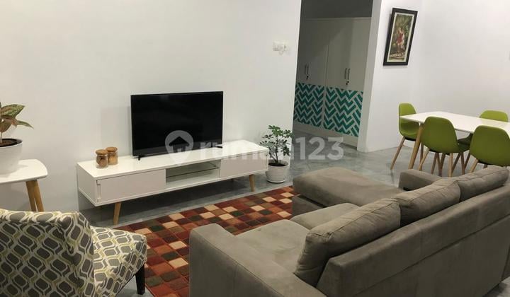 Dijual Rumah Cantik dan Terawat Nyaman Siap Huni Minimalis Lokasi di Sayap Setraduta Bandung