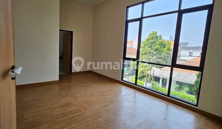 Dijual Rumah Baru Nyaman Siap Huni Minimalis Lokasi Strategis di Sekalimus Bandung