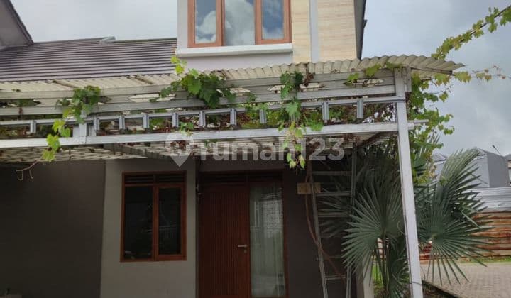 Disewakan Rumah 2 Lantai Siap Huni Minimalis Lokasi di Kota Bali Residence Padalarang