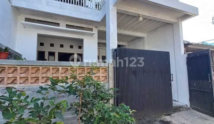Dijual Rumah Minimalis 2 Lantai Nyaman Asri Lokasi di Permata Cimahi Bandung