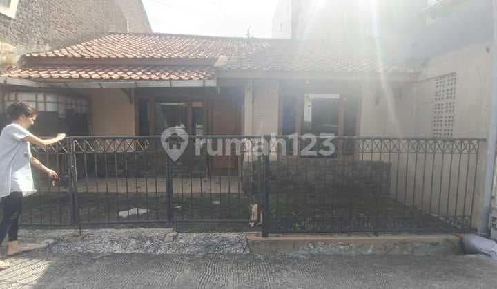 Dijual Rumah Nyaman Siap Huni Lokasi Strategis di Perumahan Pharmindo Bandung
