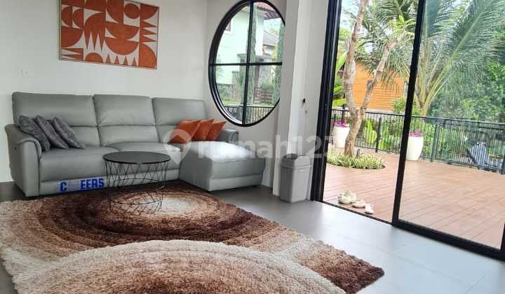 Dijual Rumah Villa Mewah Bagus Siap Huni Lokasi di Lembang Sersan Bajuri Bandung