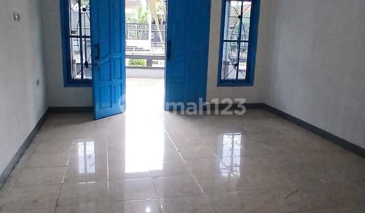 Disewa Rumah 2 Lantai Siap Huni Lokasi Strategis di Komplek Kawaluyaan Bandung