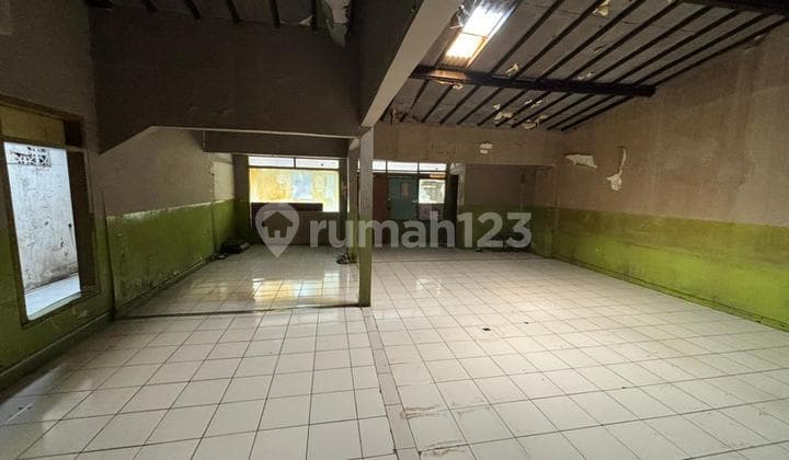 Dijual Rumah 2 Lantai Nyaman Siap Huni Pusat Kota Lokasi di Sayap Lodaya Bandung
