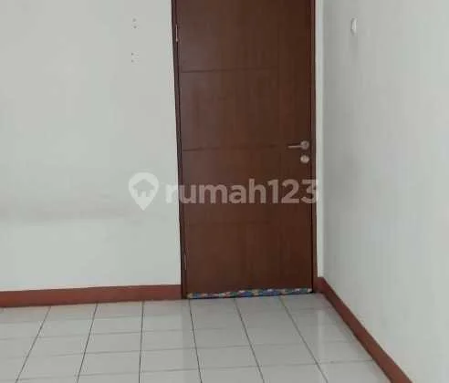 Dijual Apartement Bagus Siap Huni Tower Emerald Lokasi di Gateway Cicadas Ahmad Yani Bandung