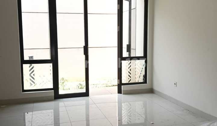 Dijual Rumah 2 Lantai Nyaman Siap Huni Minimalis Lokasi di Podomoro Park Cluster Amagriya Eka Bandung