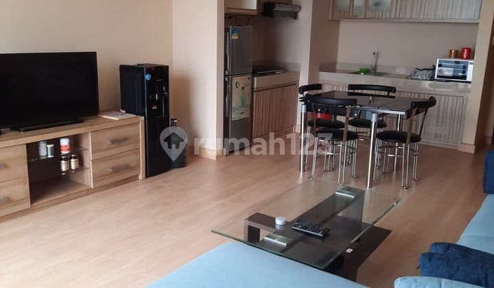 Apartment Uresidence 1br Bagus Full Furnished Strategis