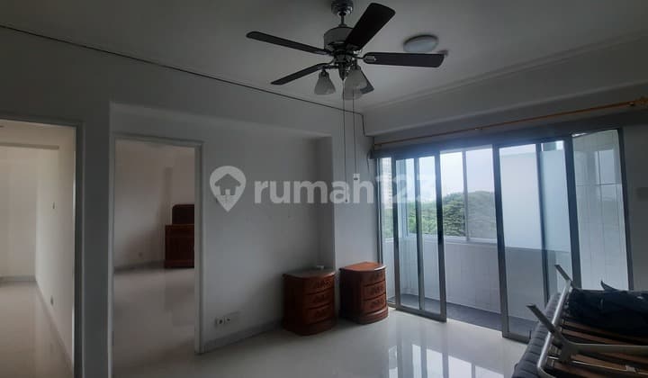 Kondominium Golf Karawaci 2Br Bersih Renovasi Unfurnished Nego