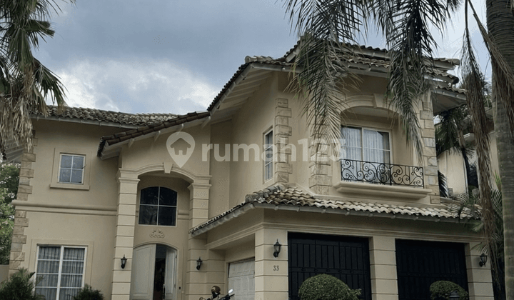 Hunian Prestigius Taman Beverly Golf Semi Furnished