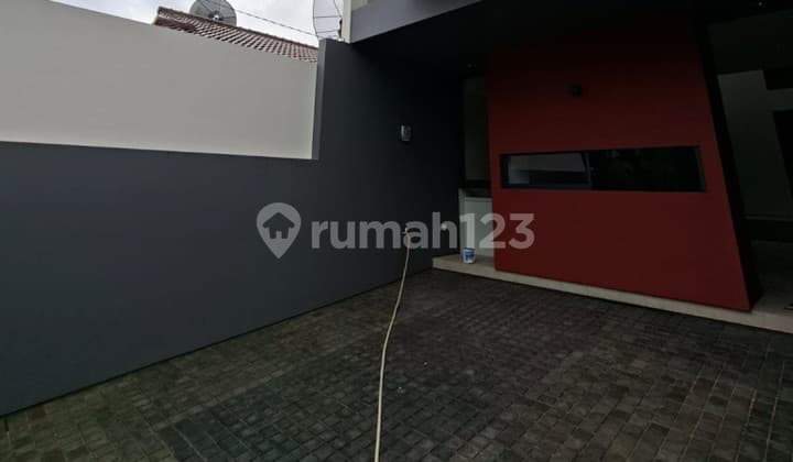Dijual Rumah di Taman Alfa Joglo Jakarta Barar