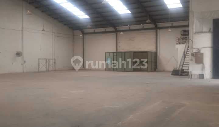 For Rent Warehouse in Jatake, Area 870, 30x29, 40 Feet, Price 600 Million/Year