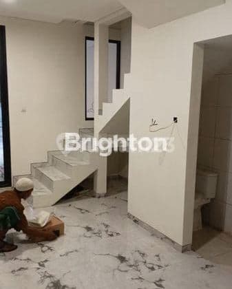 Rumah Rungkut Mapan Surabaya ẞelatan dekat MERR dan McD