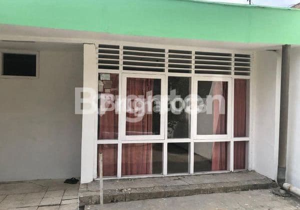 Rumah Kendangsari Surabaya cocok untuk kos