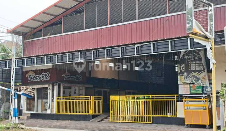 Toko/Cafe/Ruang Usaha Jalan Trunojoyo Bluru Sidoarjo