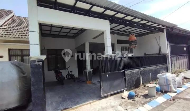 Rumah Kahuripan Nirwana Sidoarjo Dekat Pintu Tol