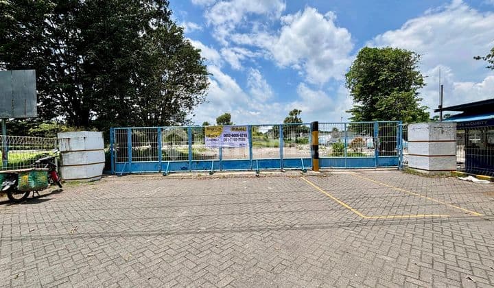 Tanah Bekas Pabrik di Jalan Tridharma Gresik Daerah K I G