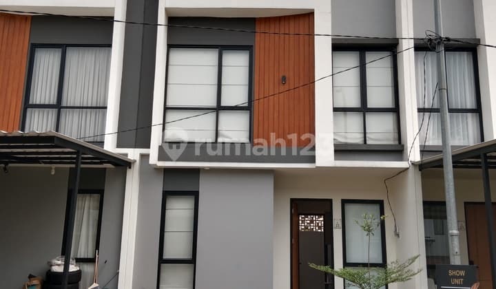 Rumah Strategis 10 Menit Pintu Tol Pamulang