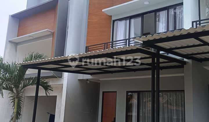 Rumah 2 Lantai Minimalis Modern Siaphuni SHM di Bojongsari Depok