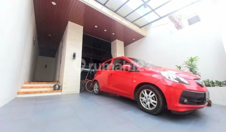 Rumah Cantik, Baru, Dan Mewah Dlm Komplek Di Pondok Bambu