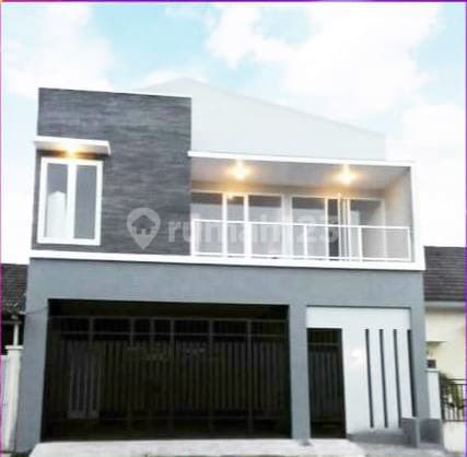 Rumah di Griya Mangli Kaliwates Jember, Minimalis Modern, 2 Lantai, Siap Huni - NH -