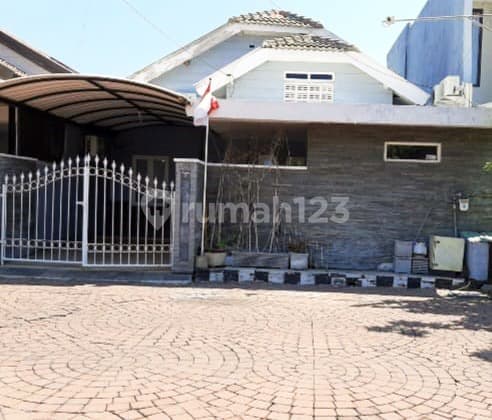 House in Nirwana Eksekutif East Surabaya, Nice + Well-Maintained, Wide Road Row - NH -