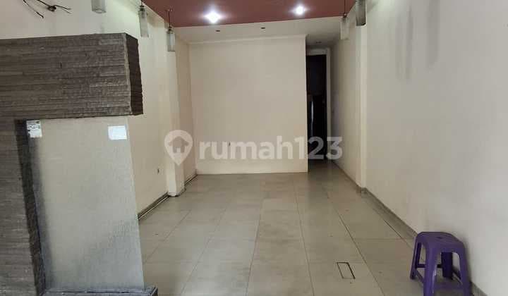 For Rent...New Daan Mogot Shop House, Flood-Free. Negotiable.