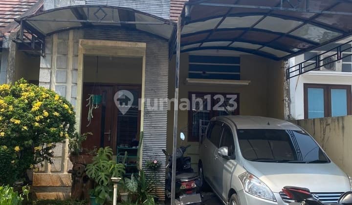 Cinere Meruyung - 1 Km ke Pintu Tol - Rumah Cluster - Siap Huni - Jalan 2 Mobil