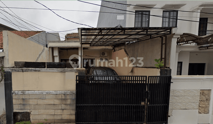 Kalibata Selatan - 2 Km ke Stasiun - Rumah 2 LT Komplek- Jalan 2 Mobil - 3 Km ke Tol