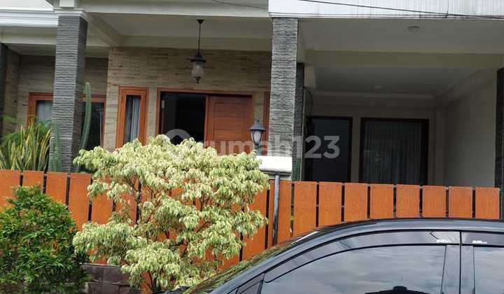 Villa Pamulang Mas - Rumah Siap Huni Cluster - Jalan 2 Mobil - 4 KM ke Tol