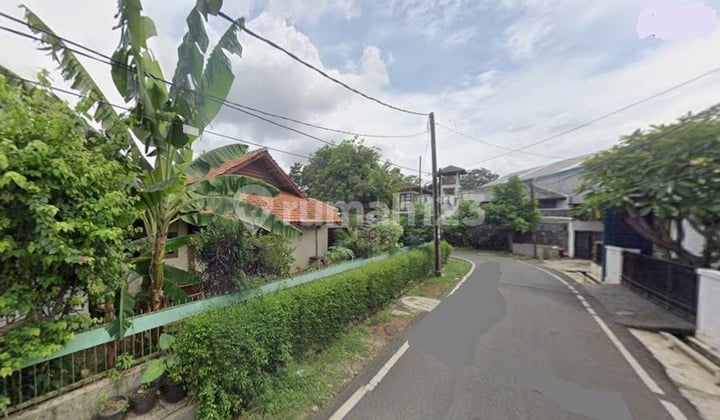 Pondok Labu - Murah & Lingkungan Premium - Rumah Tua Hook Komplek - Jalan 2 Mobil