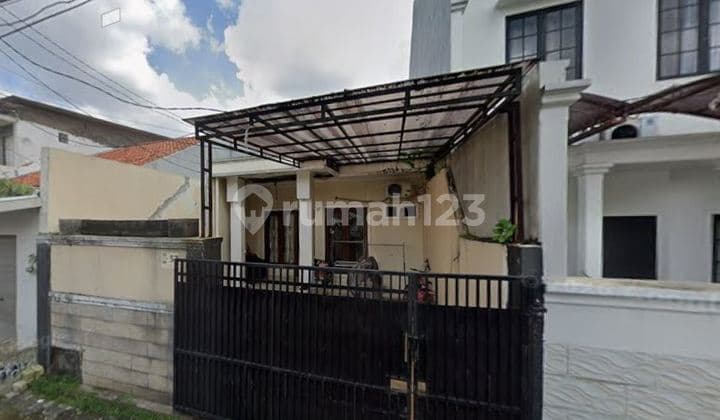Kalibata Selatan - Rumah Siap Huni Komplek- Jalan 2 Mobil - 2 KM ke Stasiun Ka