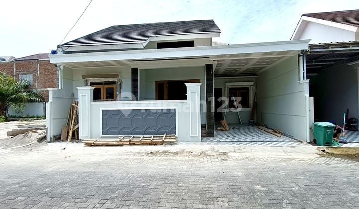Rumah Baru Gress Siap Huni Dalam Cluster