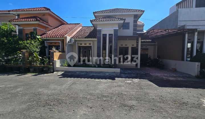 Rumah Bagus Siap Pakai Lokasi Cluster Colomadu Solo