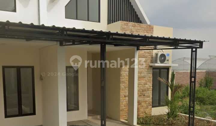 Rumah Bagus Siap Huni Dalam Cluster