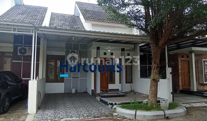 Rumah Minimalis Dalam Cluster Elite