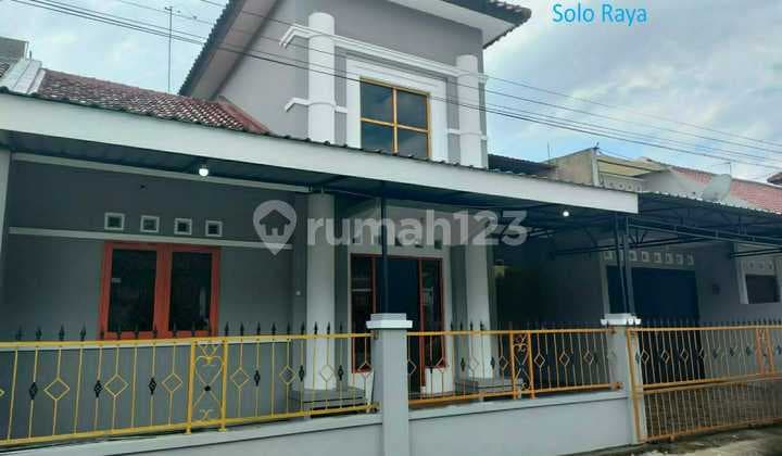 Rumah Siap Huni Deket Dengan Universitas Di Solo