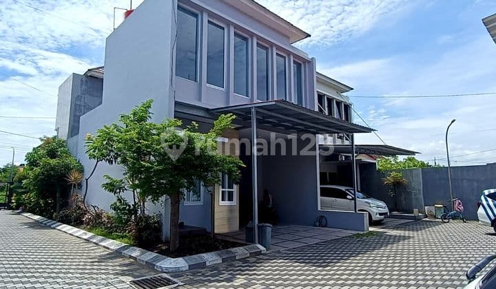 Rumah Bagus 2 Lantai Siap Pakai Dalam Cluster