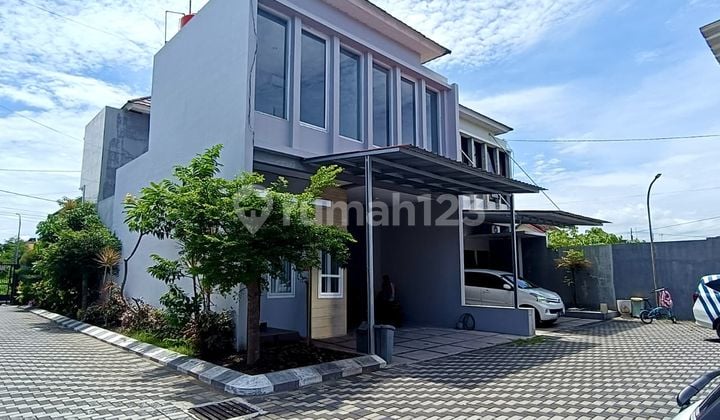 Rumah Bagus 2 Lantai Siap Pakai Dalam Cluster